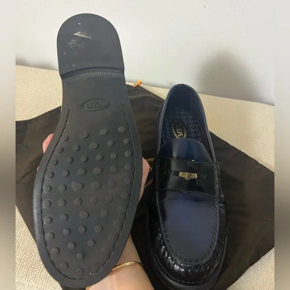 Tod's - Leather penny loafers - Picture 11 of 11